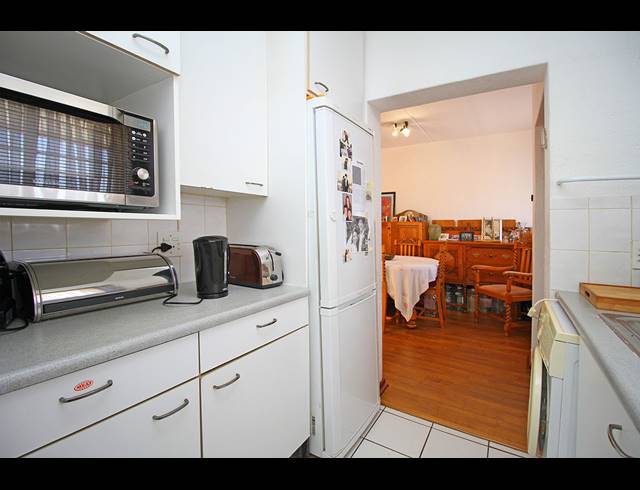 2 BEDROOM APARTMENT FOR SALE IN GLENHAZEL